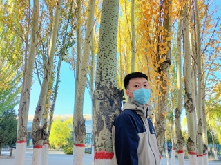 化學(xué)工程系烏蘭夫獎(jiǎng)學(xué)金獲得者-白哲