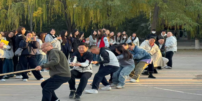 醫學系“我運動、我快樂、我健康”拔河比賽圓滿落幕